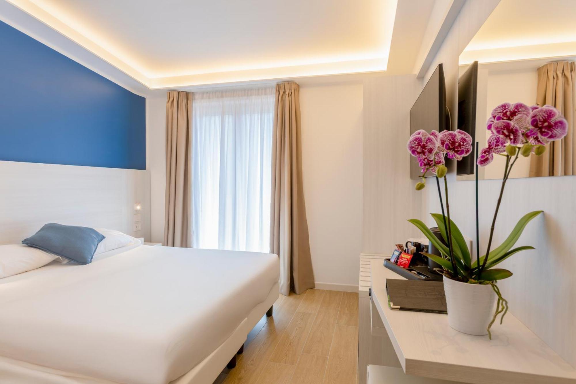 Hotel Central Wellness Sorrento Kültér fotó